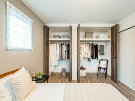 秀建の寝室施工事例